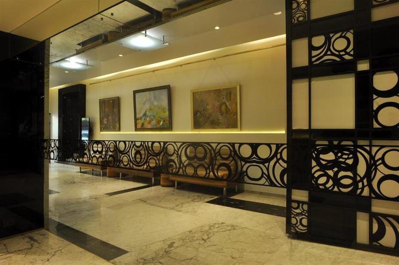 Hotel Diplomat, Colaba Мумбаи Экстерьер фото
