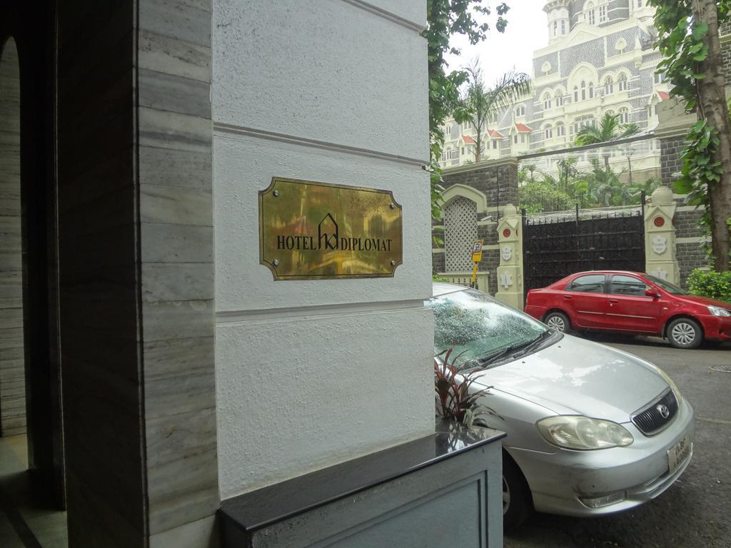 Hotel Diplomat, Colaba Мумбаи Экстерьер фото